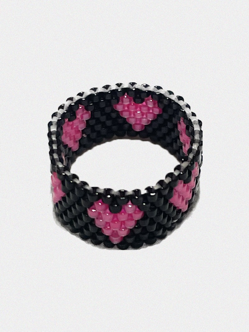 Black &amp; Pink Heart beads ring