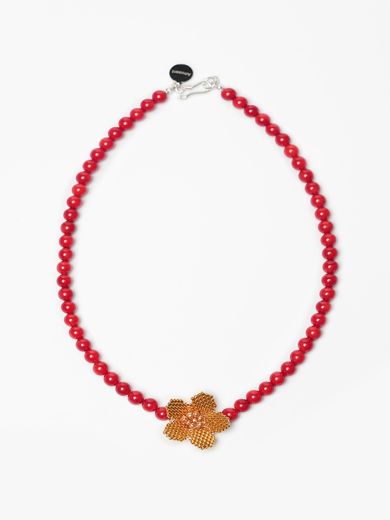 (A.F.T Exclusive) RED FLOWER BEADS NECKLACE